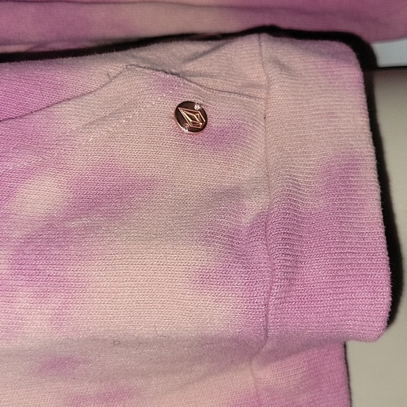 VOLCOM NEW Pullover Hooded Mauve tie-dye sweater hoodie S Beach Coastal Skater - Picture 4 of 7